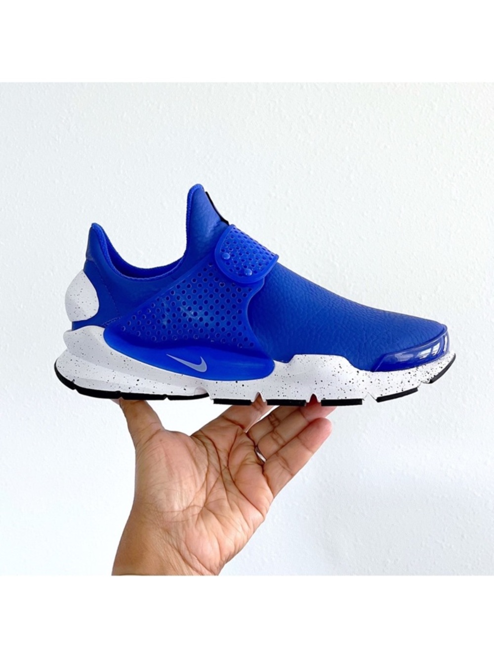Nike Sock Dart Premium Women’s Slip on Sneakers - Paramount Blue Women’s Size 11